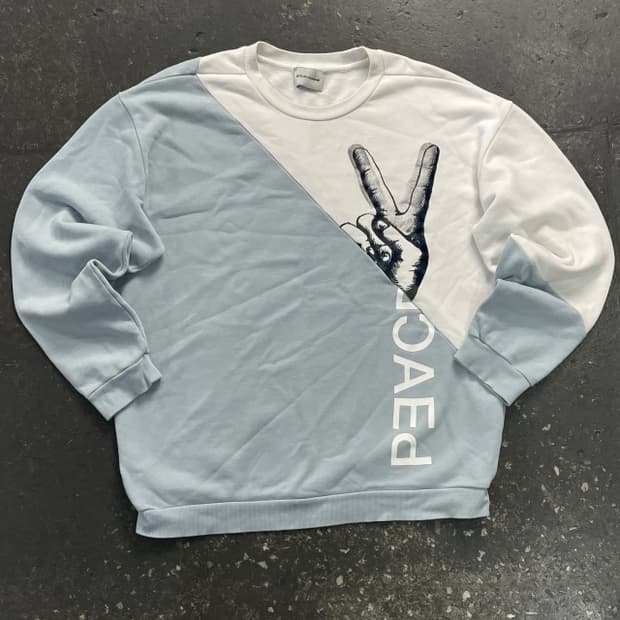 100 솔리드옴므 피스 맨투맨