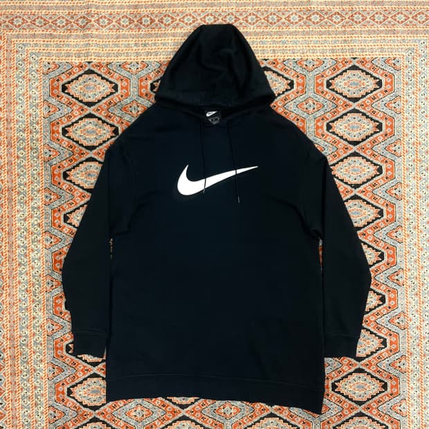 나이키 스우시로고 블랙 롱 후드티셔츠 남성M