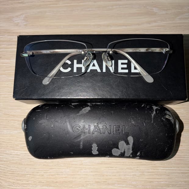 샤넬 무테 안경