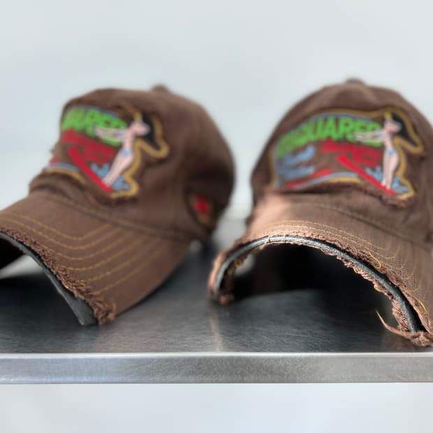 디쑤퀘 숏창 캡 