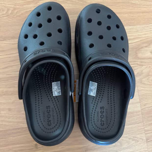 크록스 클래식 플랫폼 클로그 블랙 