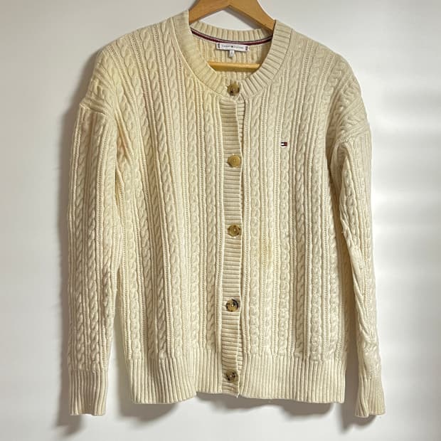타미힐피거 아이보리 꽈배기 니트 가디건 S