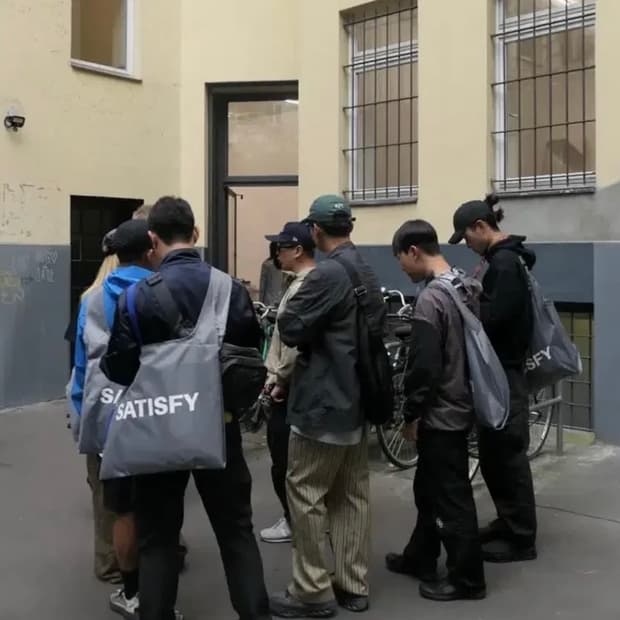 Satisfy running paf 새티스파이 토트백