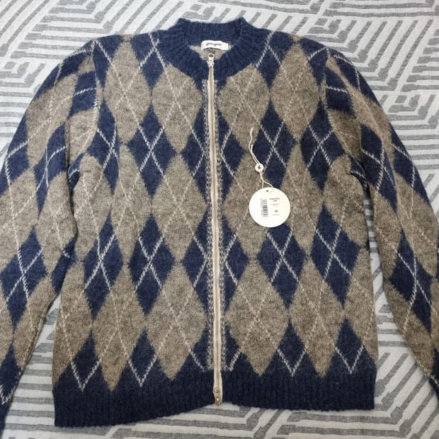 기마구아스 앨리스 아가일패턴 집업 Msize 새상품