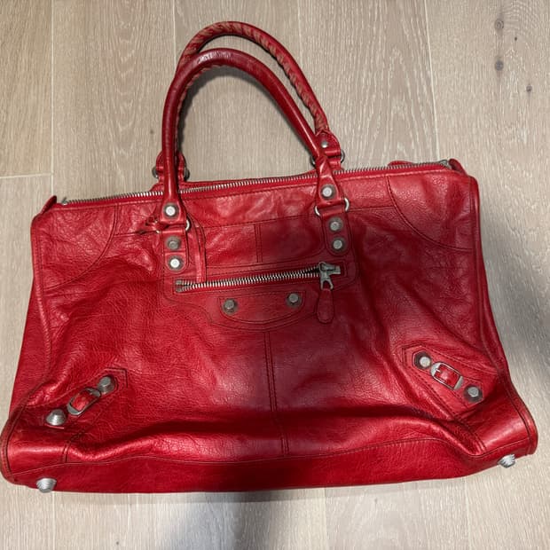 발렌시아가 클래식 워크 시티백 