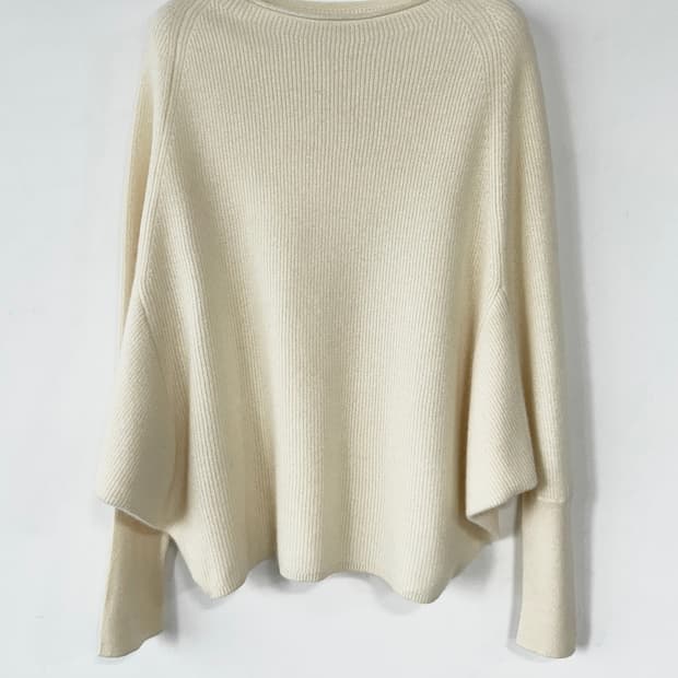 고비 캐시미어100 루즈핏 니트 (IVORY)