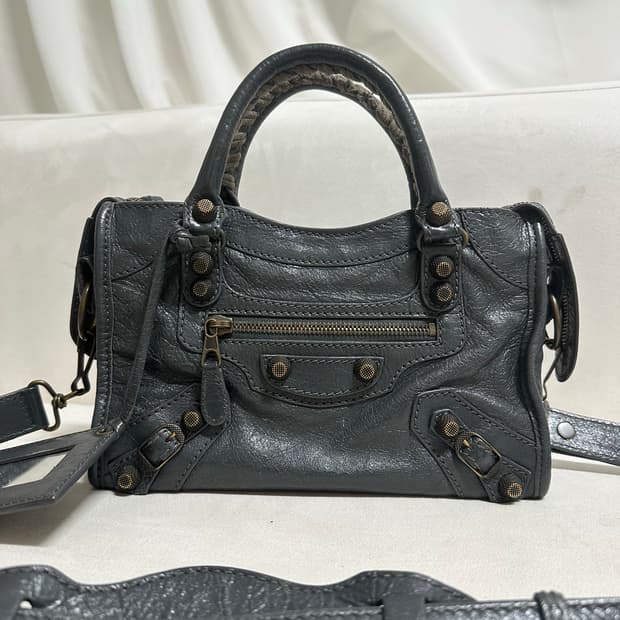 [A+ 정품] 발렌시아가 시티 모터백 미니 그레이