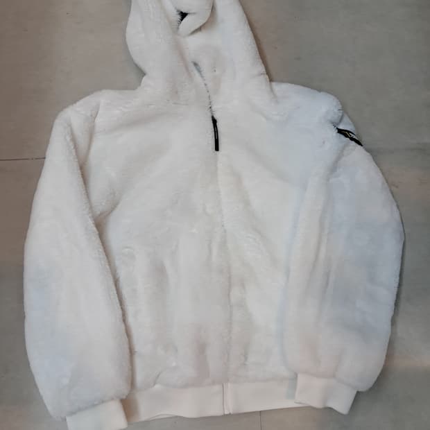 내셔널지오그래픽 뽀글이 후드집업 M (거의새것)