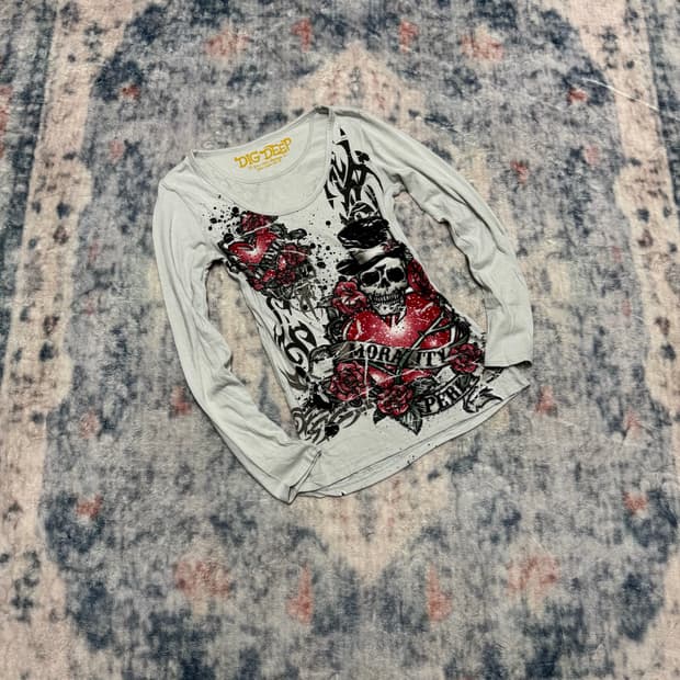 Dig deep 00s tattoo skull cut sew   