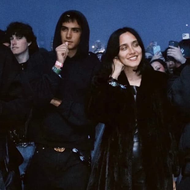 아킴보 클럽 후드 블랙