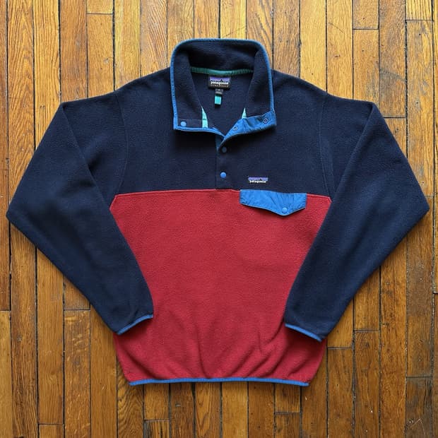 13FW 파타고니아 신칠라 스냅-T 네이비/레드