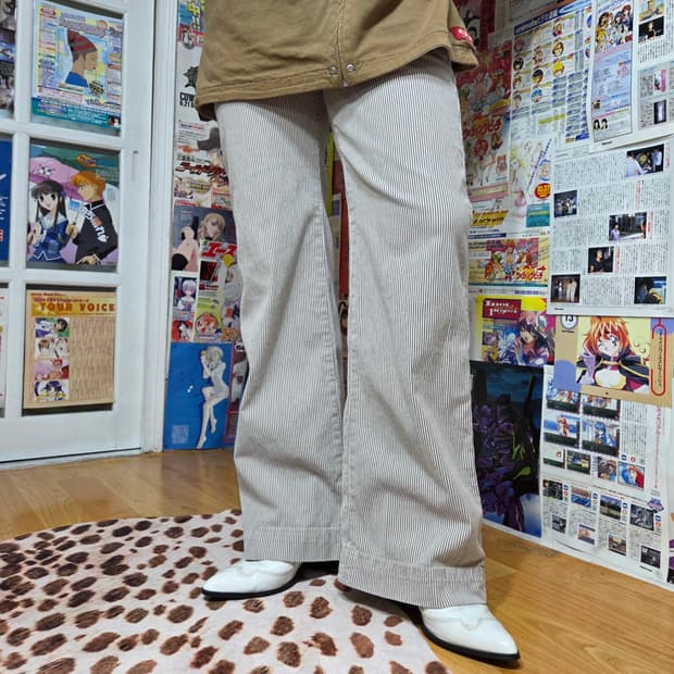 갭 그레이 스트라이프 로우라이즈 부츠컷 팬츠
