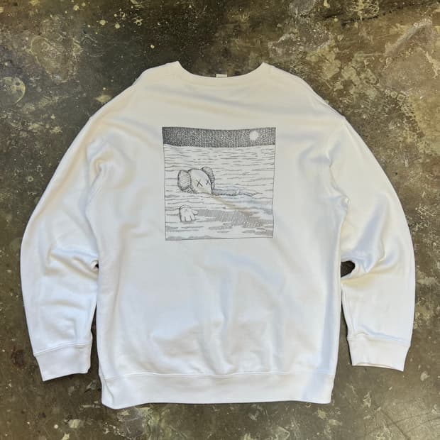 XL) 유니클로 X 카우스 맨투맨티 맨투맨 티셔츠 스웻셔츠