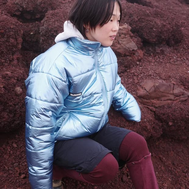 할로미늄 FOIL REVERSIBLE PADDING JACKET 팝니다