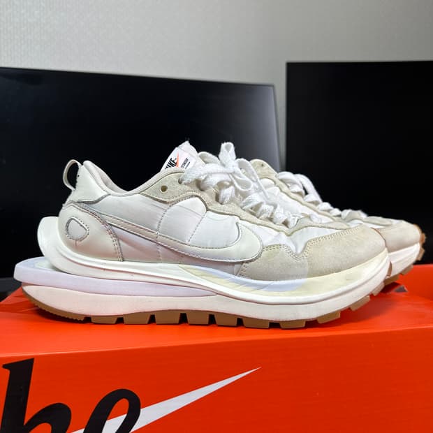 나이키 사카이 베이퍼와플 270