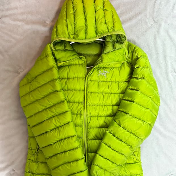 아크테릭스 세륨 후디 유토피아 S사이즈