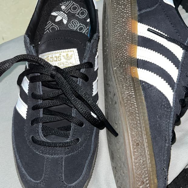 아디다스 스페지알 블랙
