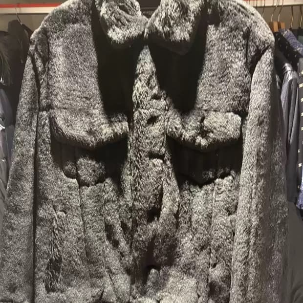 매장가1500 판매가750 정품 마스터마인드 월드 페이크퍼 자켓M사이즈