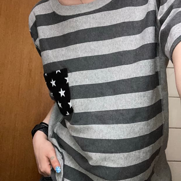 CHAMPION 별포인트 반팔티