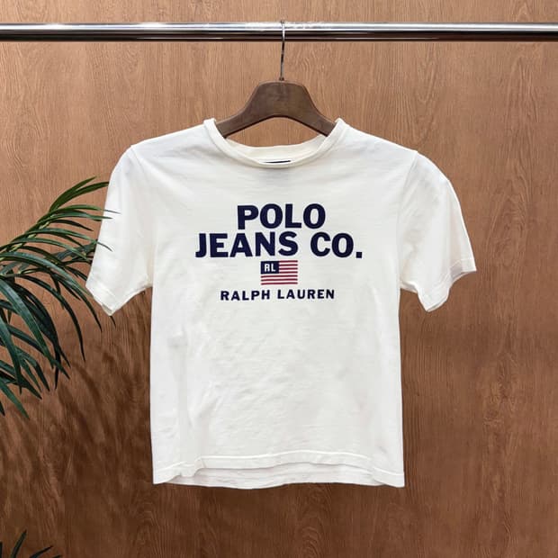 폴로 진스 코튼 반팔 티셔츠 로고 프린팅 라운드넥 디테일 화이트