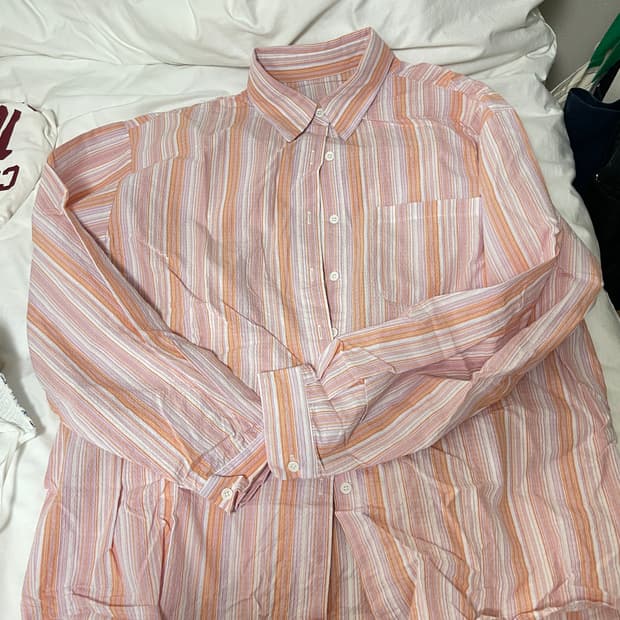 바온 오버핏 스트라이프 긴팔 셔츠