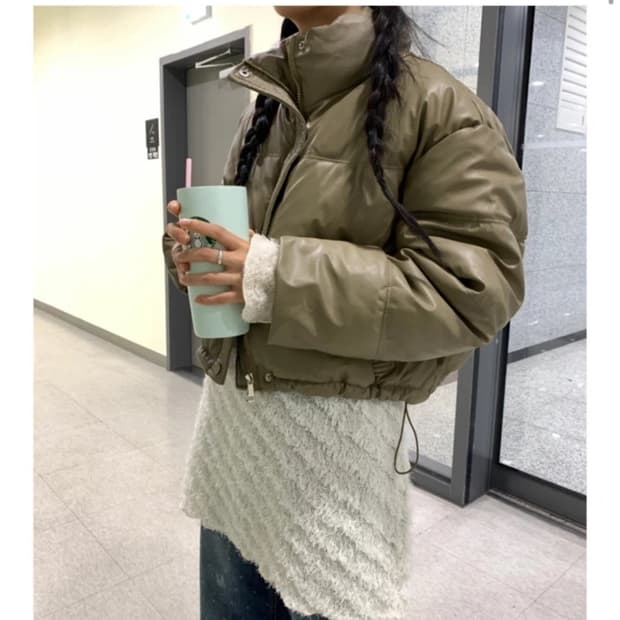 페인티드우드 브라운 숏패딩