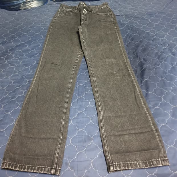 (품절매물)마리떼프랑소와저버 슬림스트레이트 데블버튼 데님진 흑청 (27)