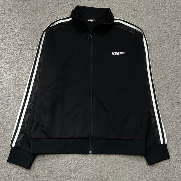 [95-100] 널디 져지