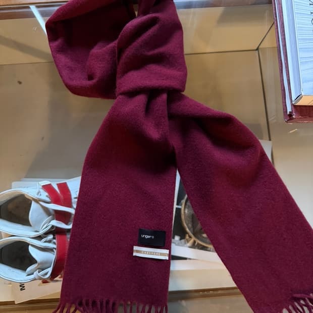 웅가로 캐시미어 머플러