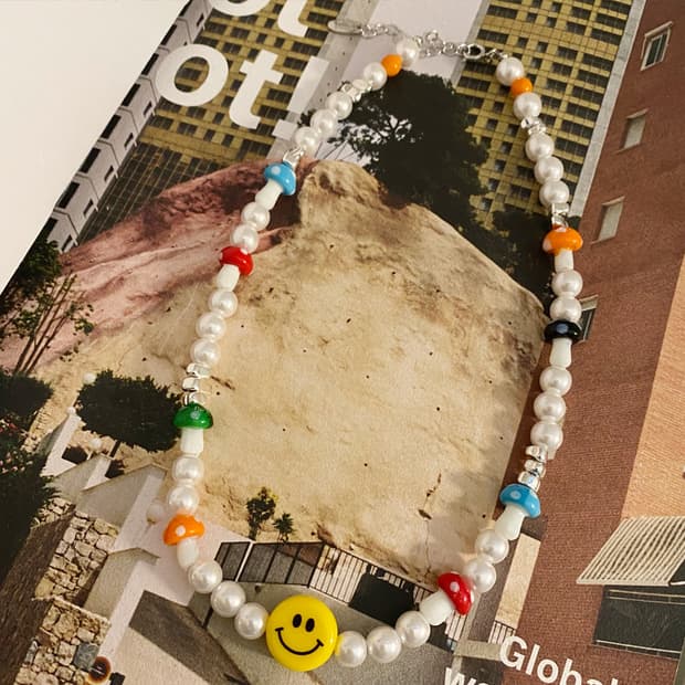 노크룸 목걸이 팝니다 