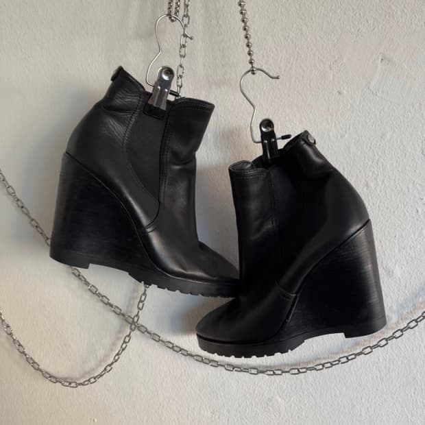 마이클코어스 웨지힐 앵클부츠