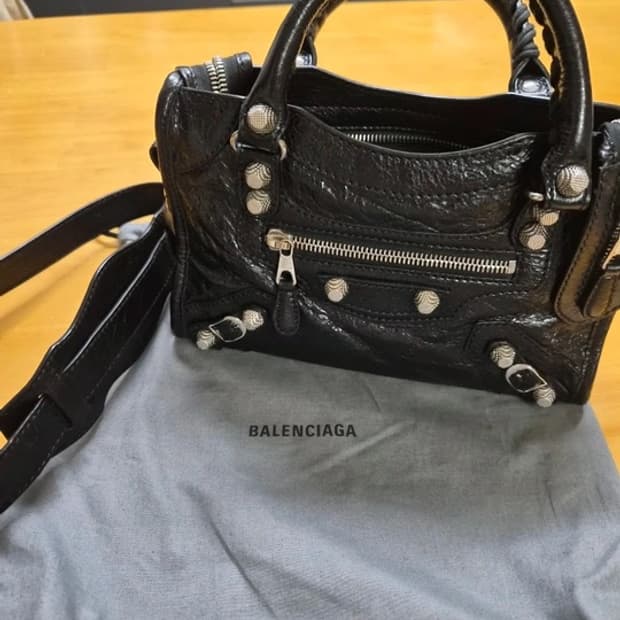 발렌시아가 시티백 미니 블랙