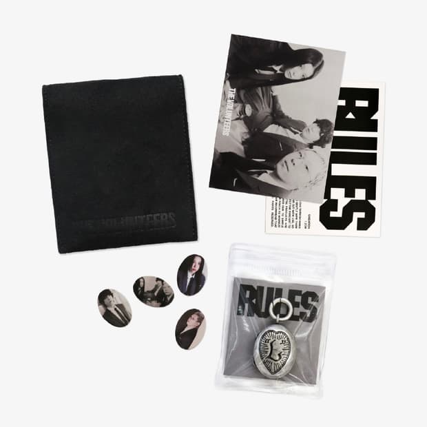 the voluteers locket pendant 