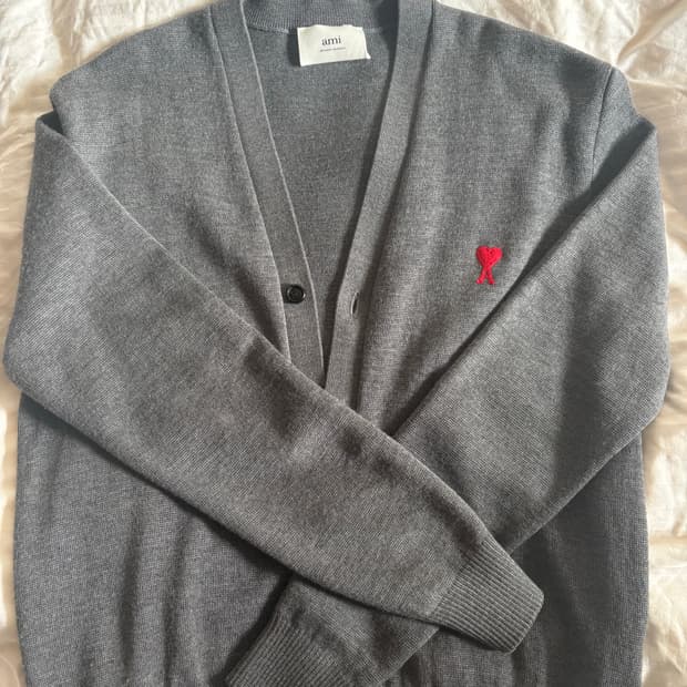 아미 가디건 그레이