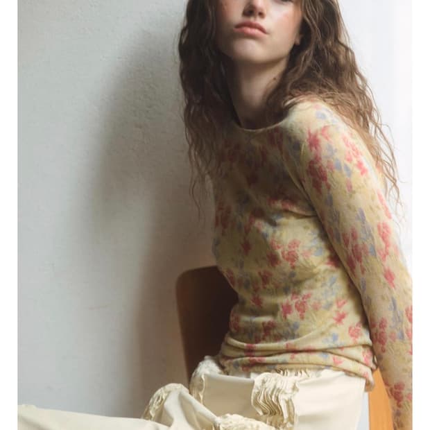 (1회착용) 자라 플로럴 패턴 니트 탑 _ M