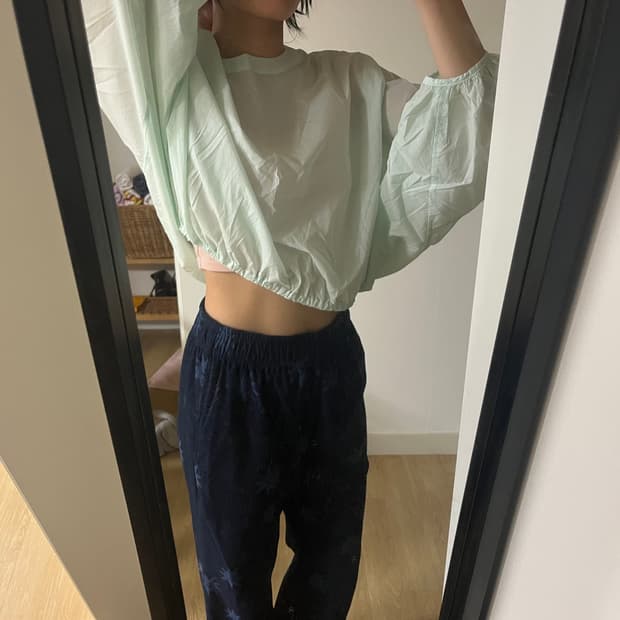 벌룬핏 민트 탑