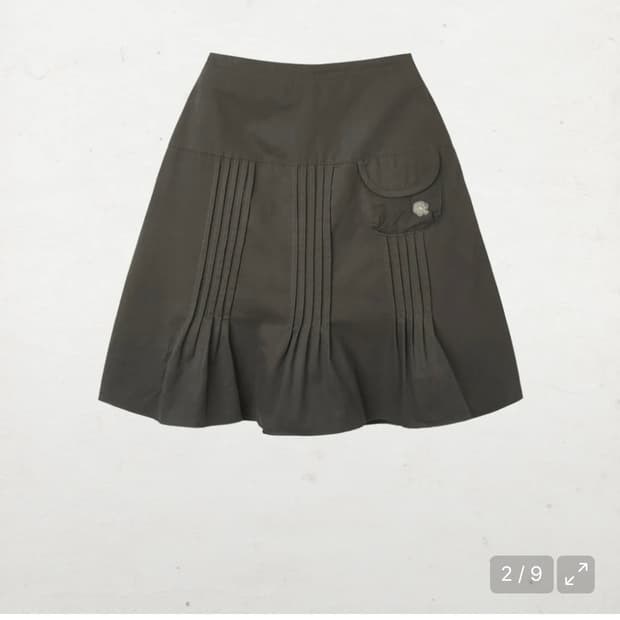 단델 DD pleats round pocket skirt CHARCOAL