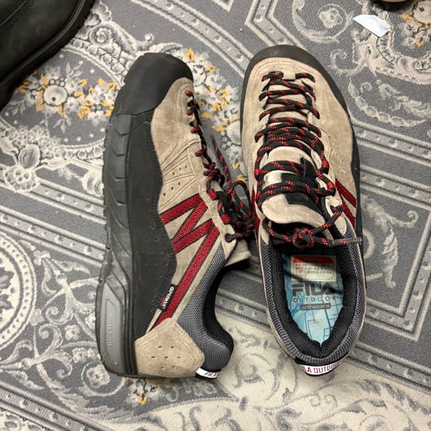 휠라아웃도어 마운틴슈즈