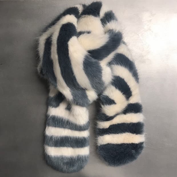 쉬림프스 퍼 머플러