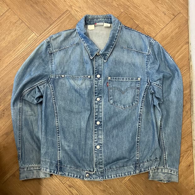 N7 리바이스 엔지니어드 데님 청자켓