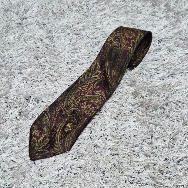 버버리Burberry 페이즐리 패턴 넥타이 Free - N56