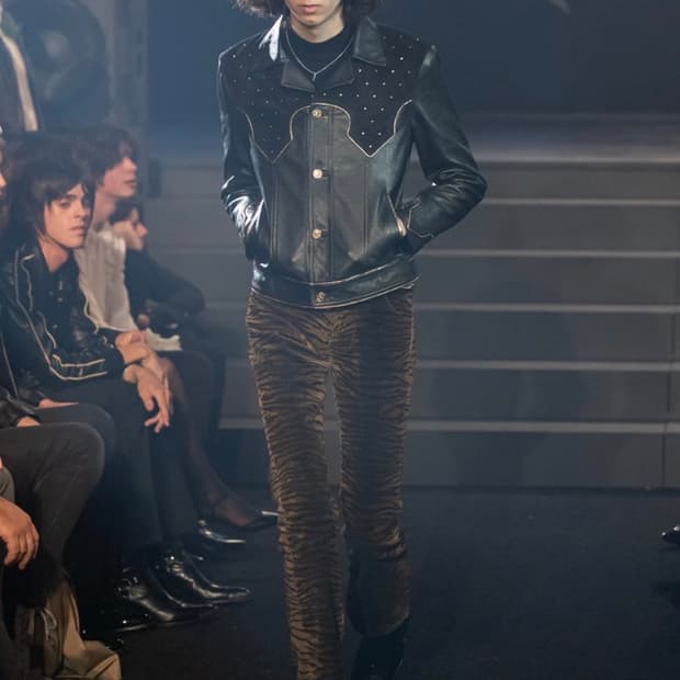 [엔하이픈 니키님 착용] 셀린느 23fw 스터드 스웨이드 램스킨 레더자켓