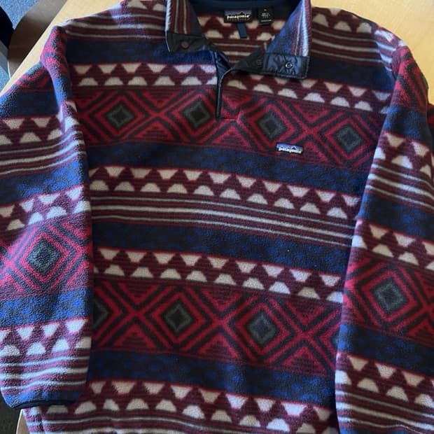 96FW 파타고니아 신칠라 스냅-T 네이비/버건디 USA