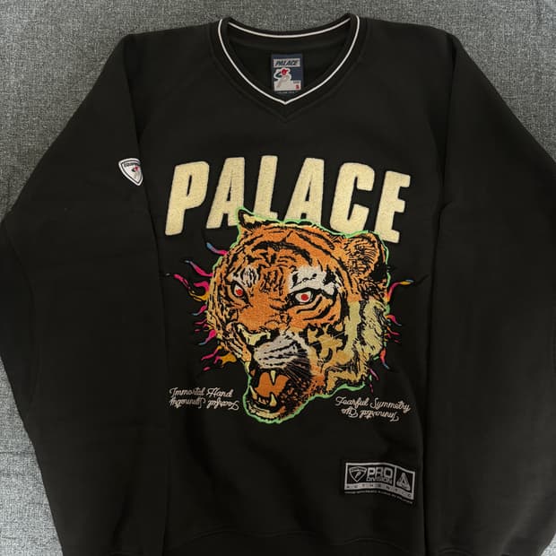 (S)팔라스 토라토라 맨투맨 블랙