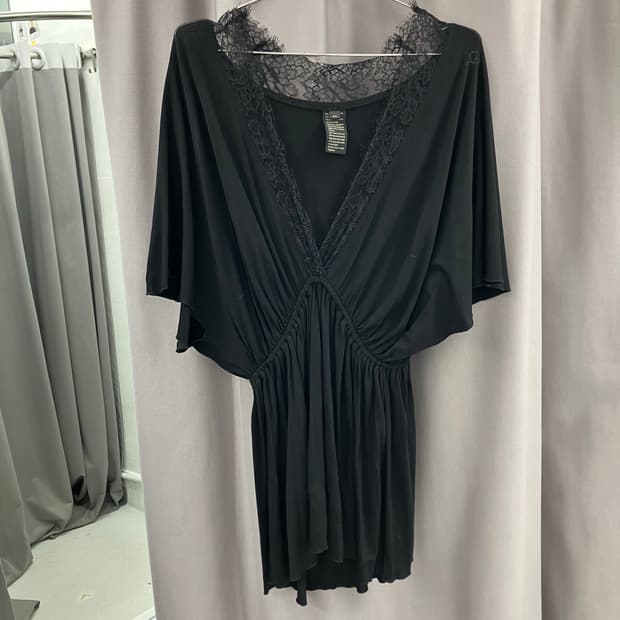 레이스 딥브이넥 원피스