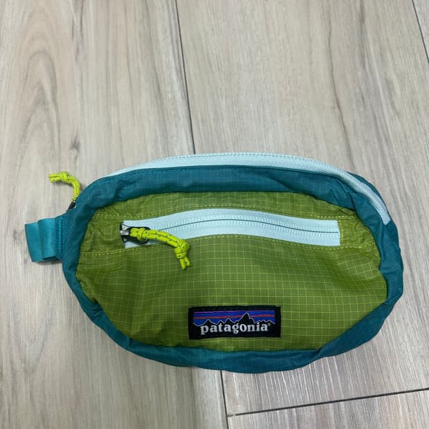 파타고니아 Ultralight 블랙홀 힙색