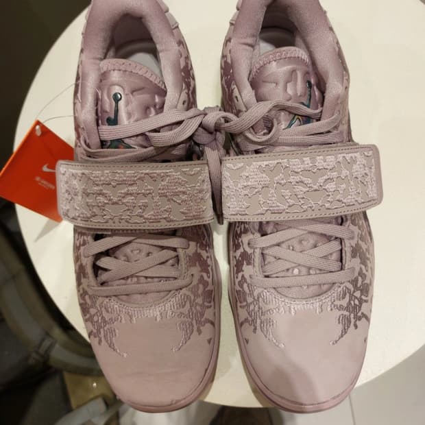 나이키 에어조던 자이언 농구화 새것!!260 