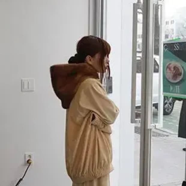 프레클 메이드 버터크림 벨벳 셋업