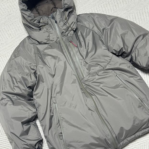 난가 오로라텍스 다운자켓 (미디엄그레이)