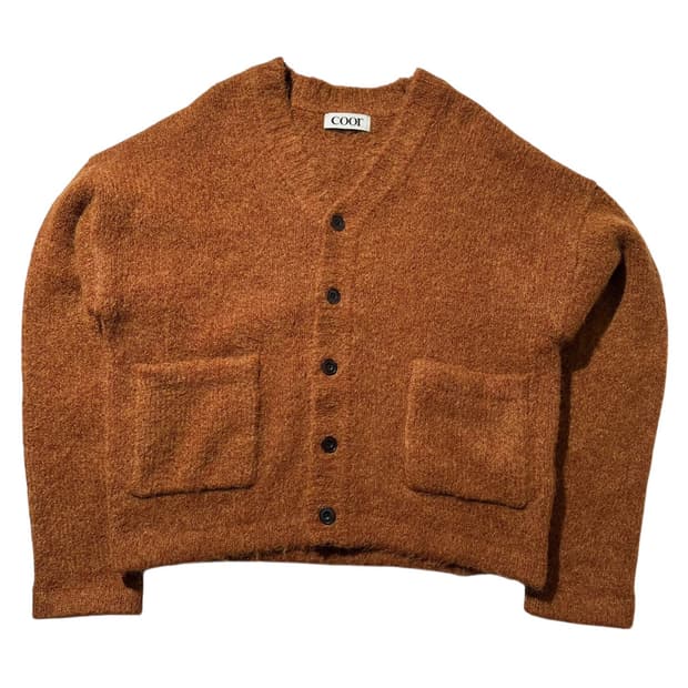 쿠어 헤어리 알파카 니트 가디건